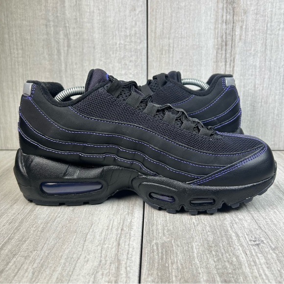 NEW Nike Air Max 95 Classic Black Persian Violet Sneakers Women’s Size 7 5.5Y - Picture 2 of 9
